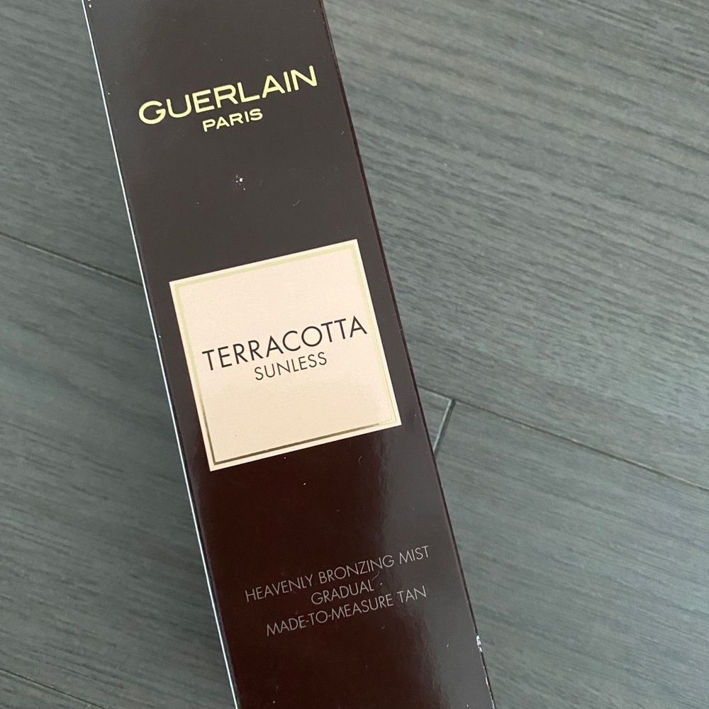 Guerlain gradual tanning spray